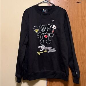 Bleecker & Mercer Black Crewneck Sweater with Playful Graphic Design